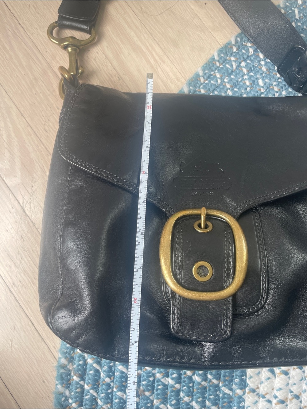 Coach Vintage Bleeker Black Leather Bag with Brass Hardware - Picture 5 of 16
